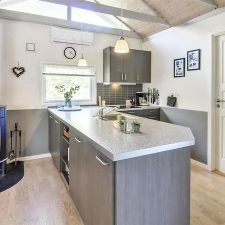 Hébergement de vacances Nedelko - 30km From The Sea By Interhome