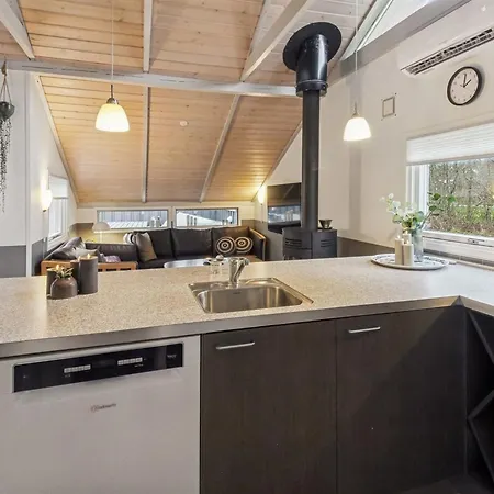 Casa de Férias Nedelko - 30km From The Sea By Interhome